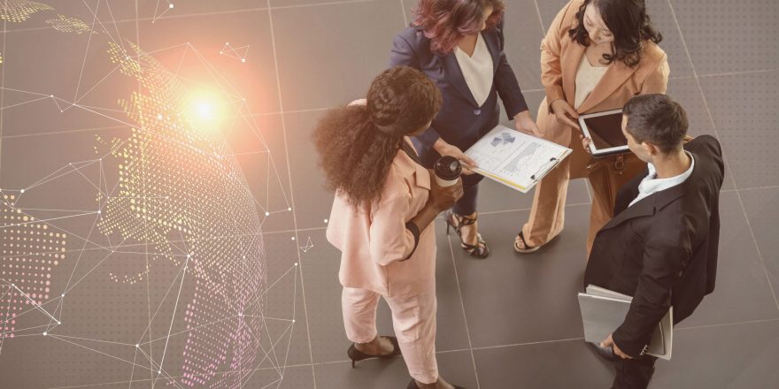 business-people-working-using-technology-connect-with-others (1)-min-min business-people-working-using-technology-connect-with-others (1)-min-min
